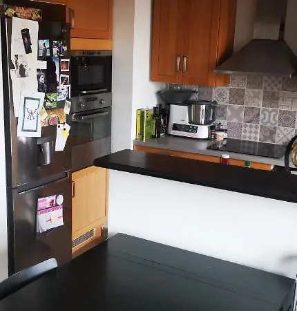 Apartment Grand D'artiste Au Calme Vue Degagee Sur Collines De